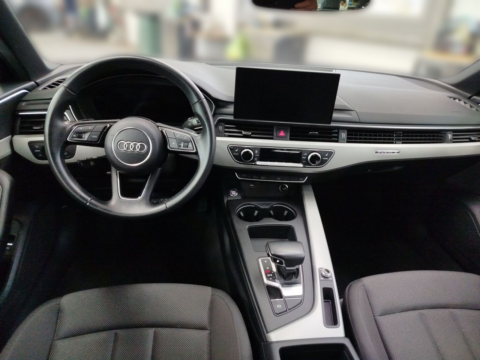 Audi A4 Limousine 40 TDI quattro S tronic S line LED