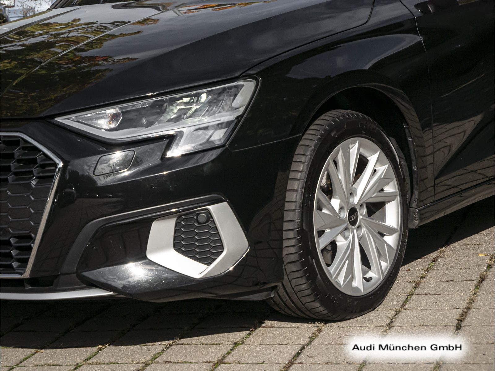 Audi A3 Limousine 30 TFSI S tronic advanced AHK/Virtu