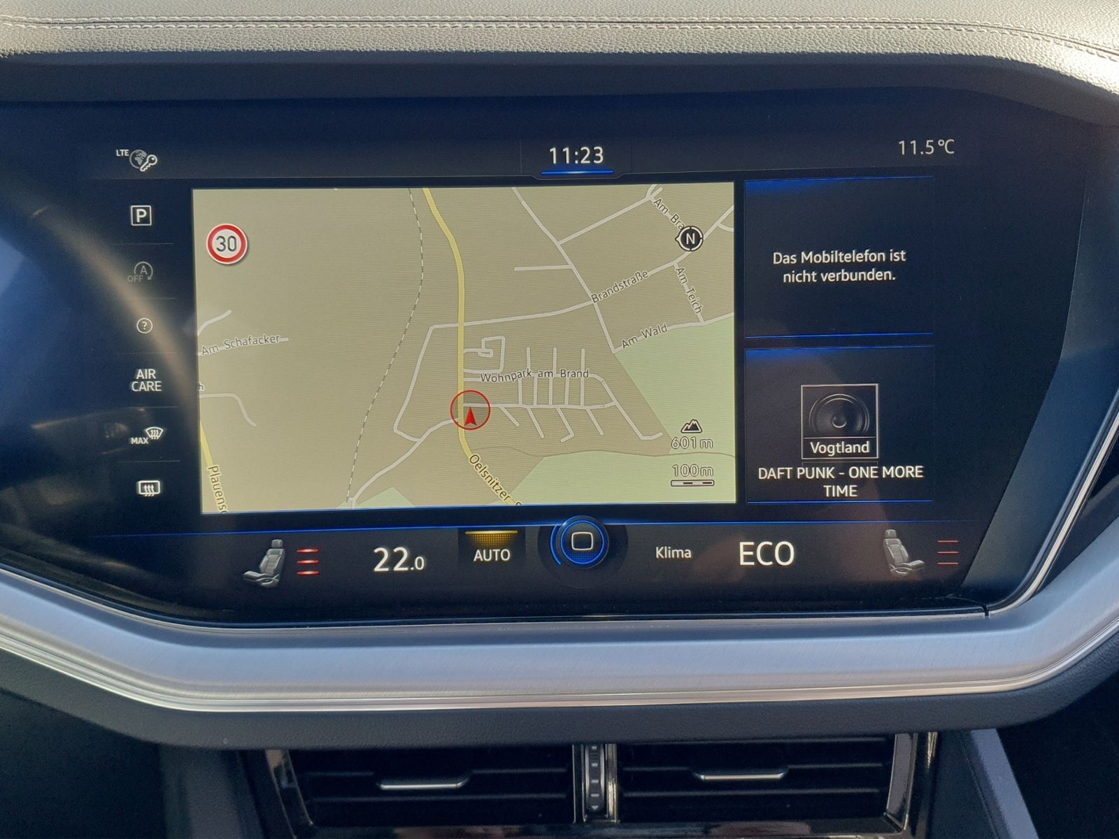 Volkswagen Touareg 3.0TDI*AHK*STANDH*MATIRX*LUFT*LEDER*AREA