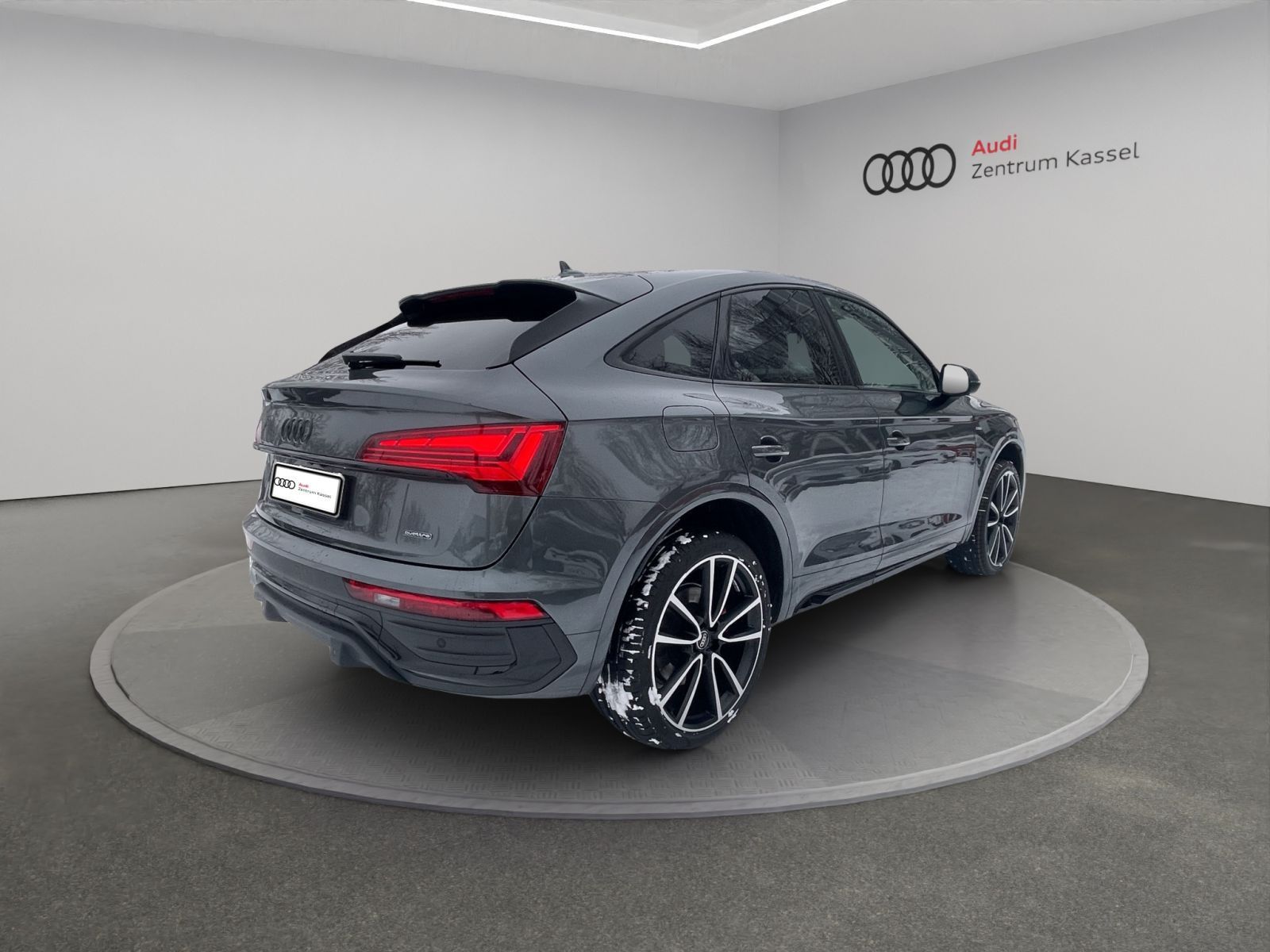 Audi Q5 SB 40 TDI qu. S line Matrix B&O Pano Kamera