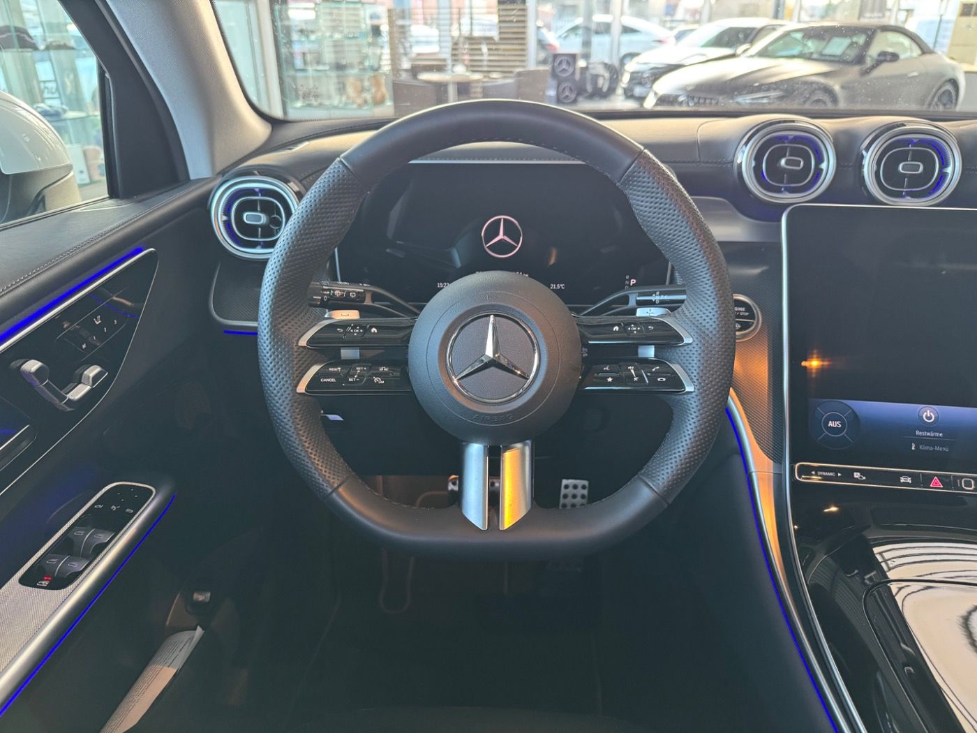 Mercedes-Benz GLC 220 d 4M AMG+Pano+AHK+Winter-Paket+Kamera