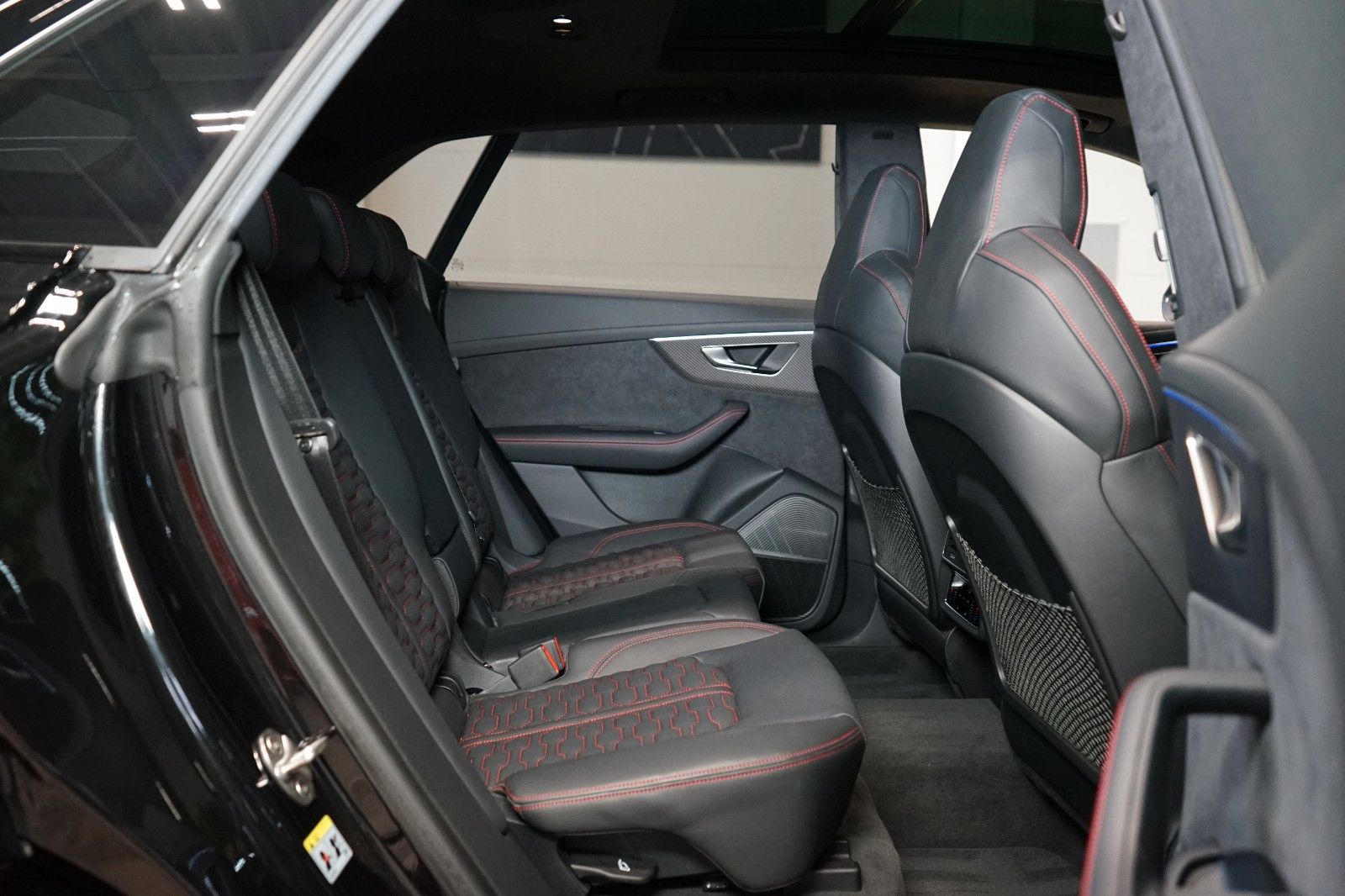 Audi RSQ8*MATRIX*MASSAGE*WARRANTY*HUD*B&O*111.818€NET