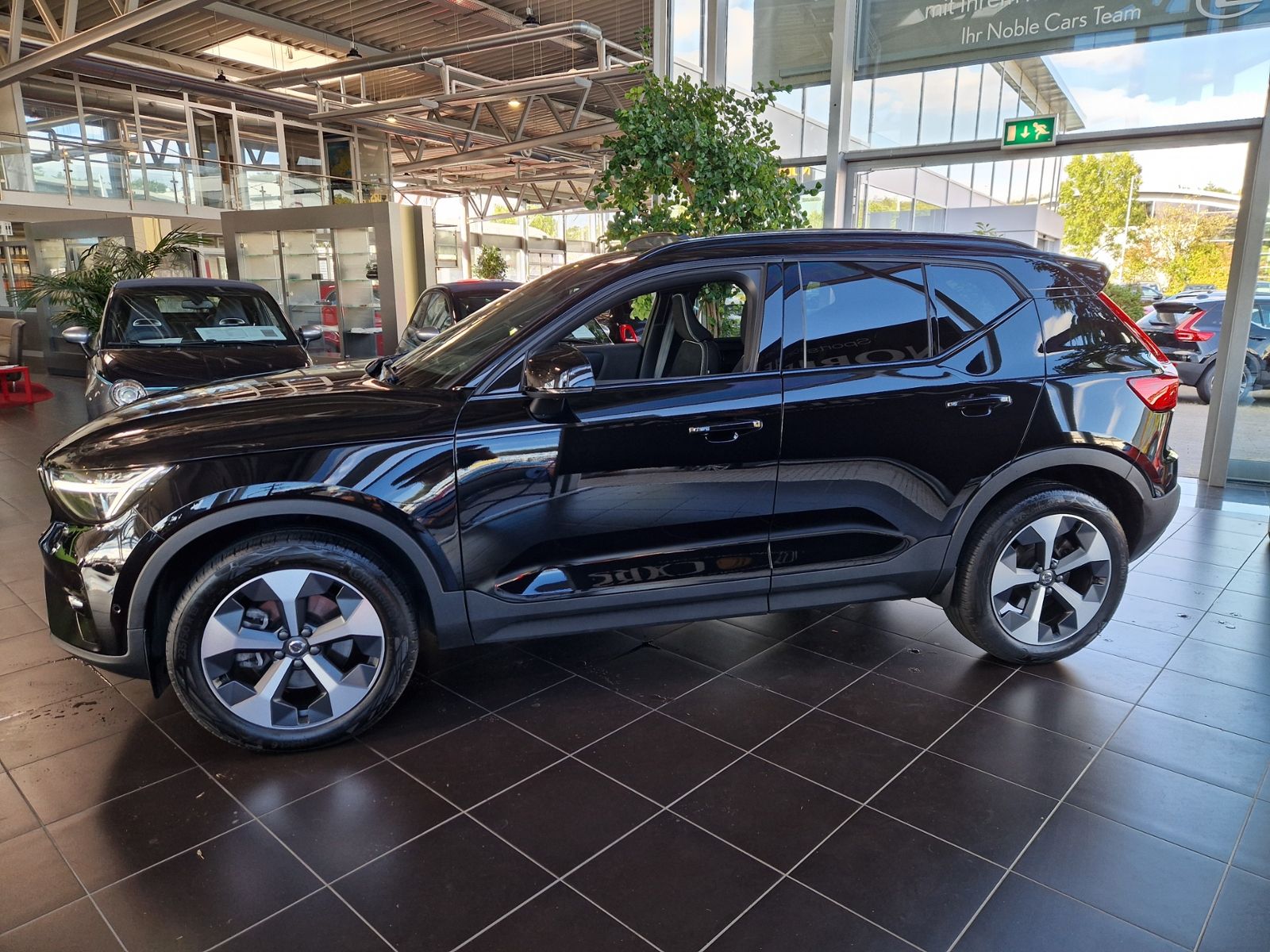Volvo XC40 Ultra Dark PANO KLIMA ALU AHK NAVI