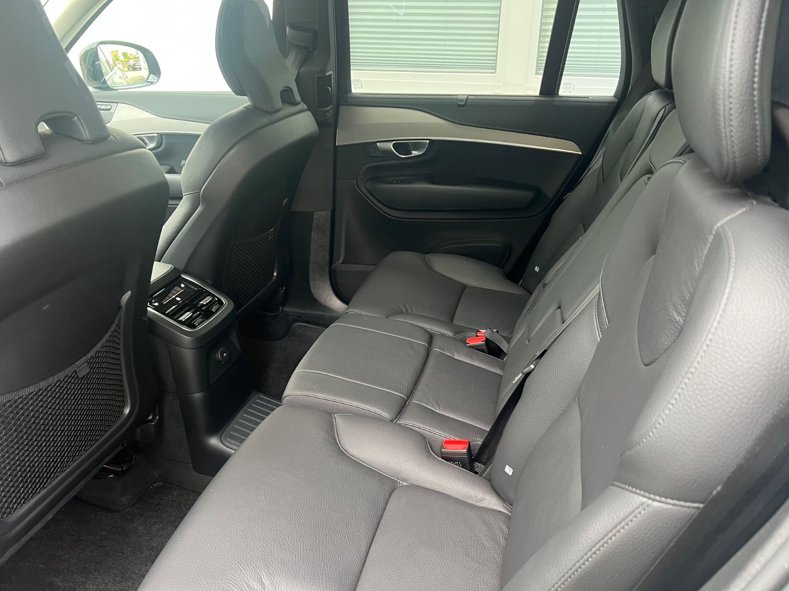Volvo XC90 Recharge T8 AWD Plus Dark Autom. GARANTIE