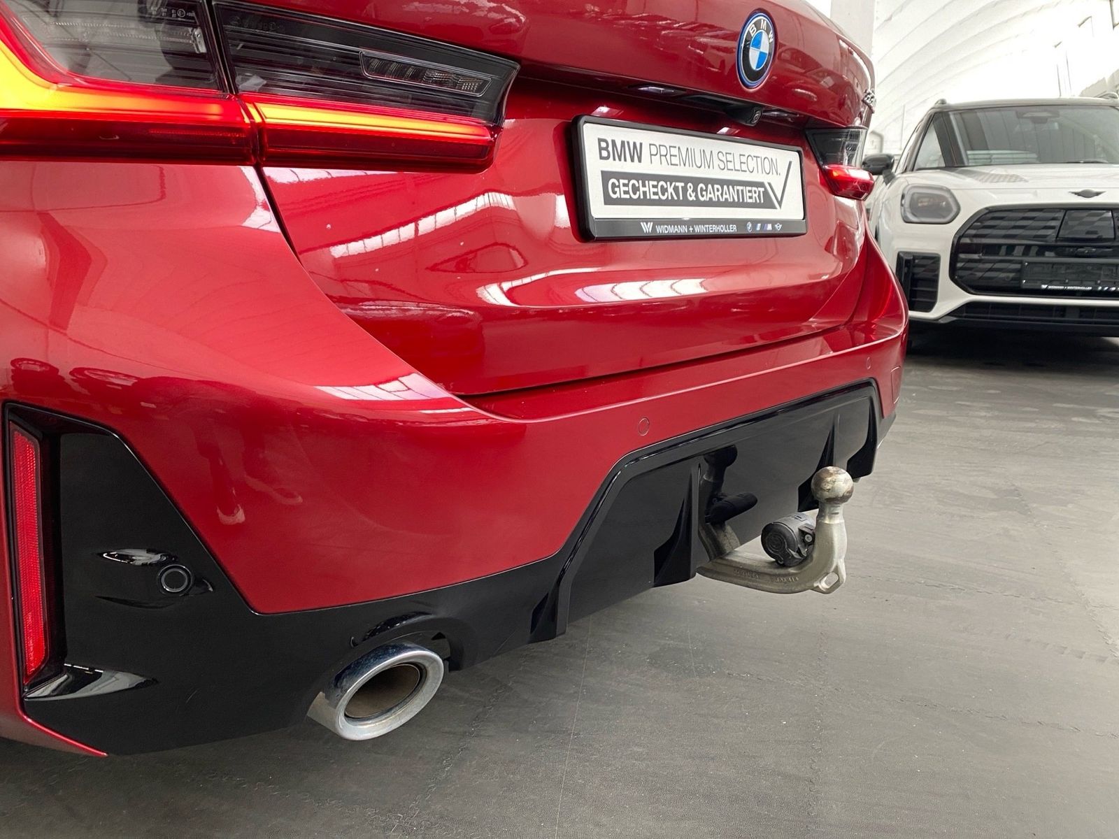 BMW 330e xDrive Touring M Sport HUD DA Pro Pano AHK