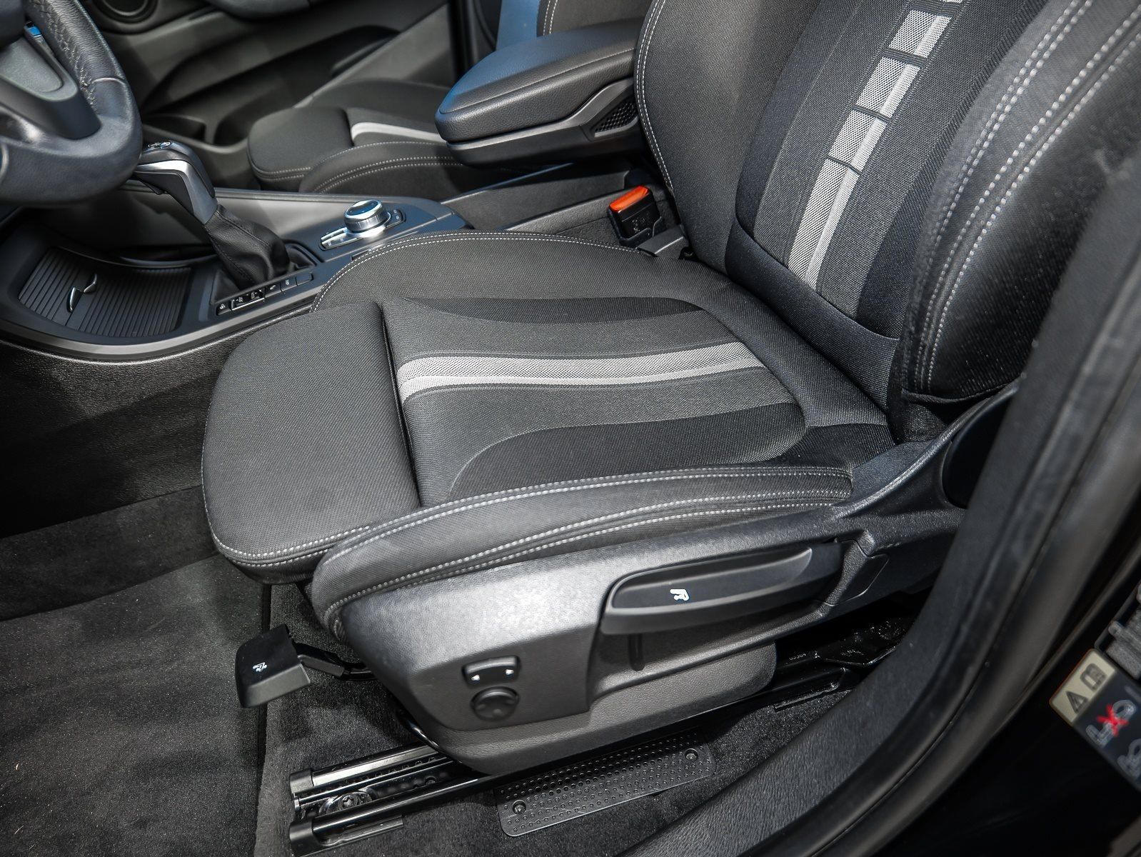BMW X1 xDrive25e Advantage - Samsaru's Car Outlet