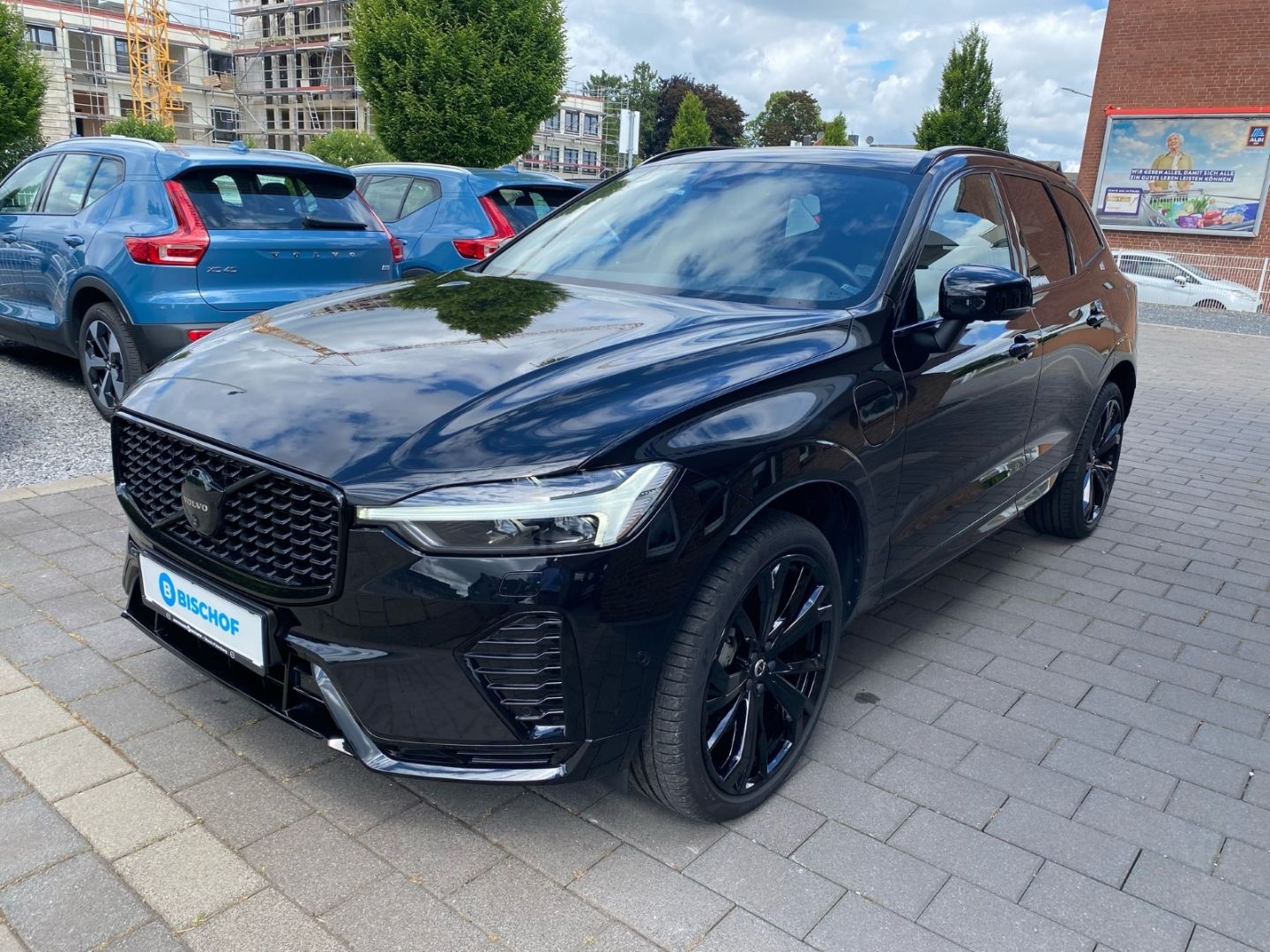 Volvo XC60 T8 Black Edition Ultra Plug-In AHK AWD Twin