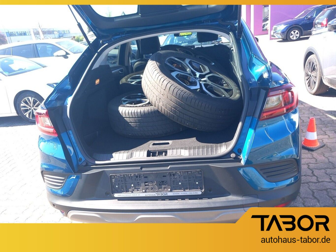 Renault Arkana TCe 140 EDC Intens - Samsaru's Car Outlet