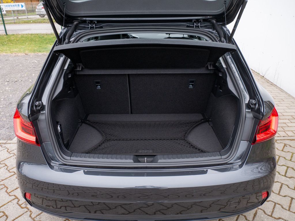Audi A1 Sportback advanced 25 TFSI - Samsaru's Car Outlet