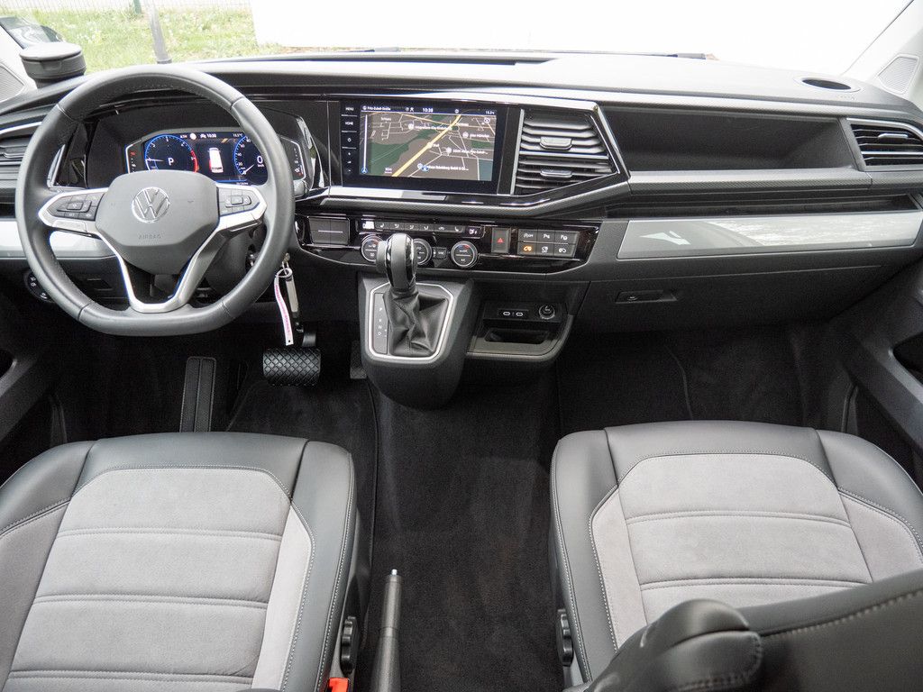 Volkswagen T6.1 Multivan 2.0TDI DSG - Samsaru's Car Outlet