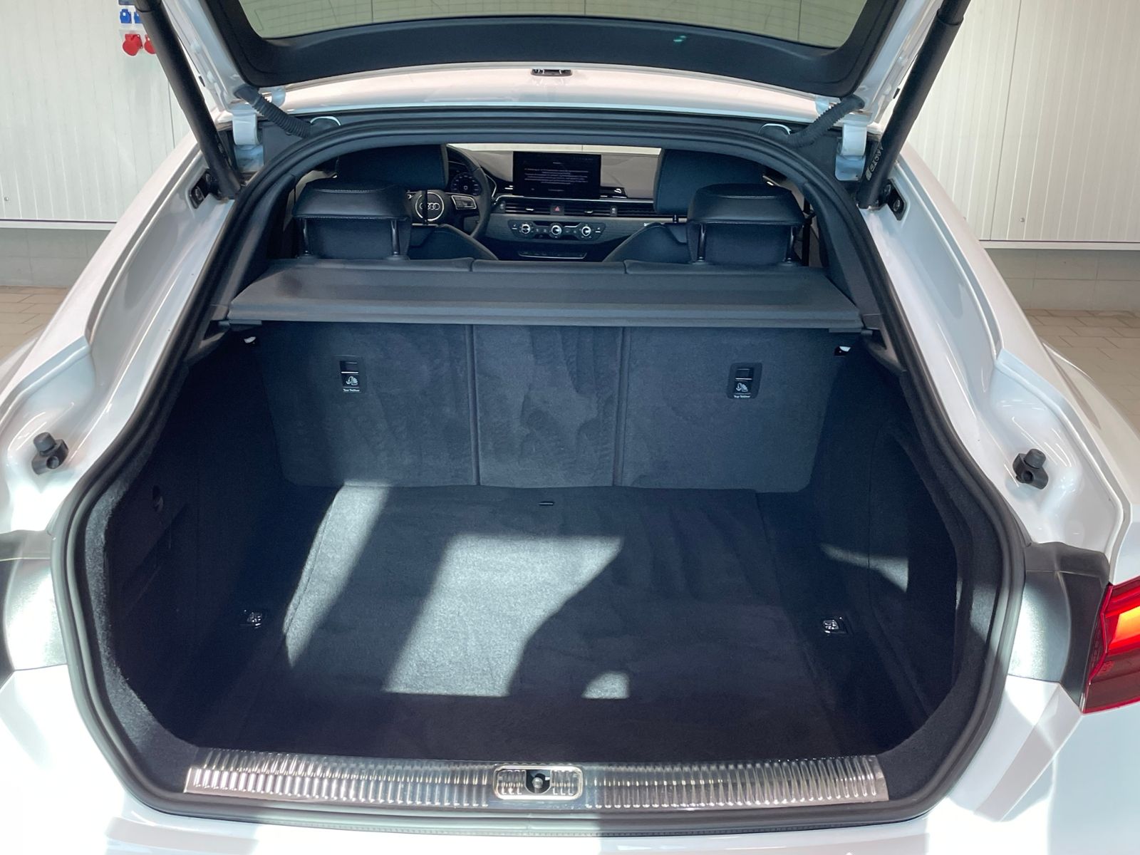 Audi A5 Sportback 40 TDI QUATTRO S-Line+NAVI+LED+AHK+