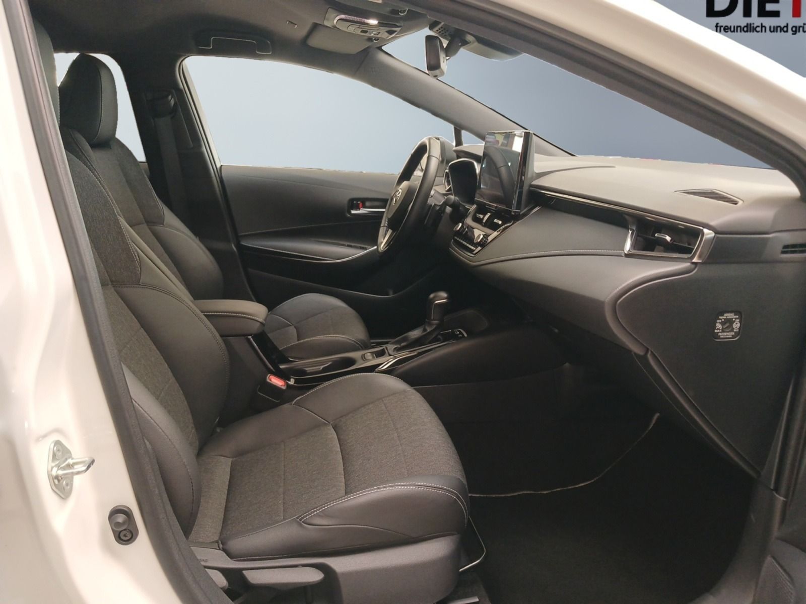 Toyota Corolla Touring 2.0 Sports Hybrid Team D*ACC*KAM