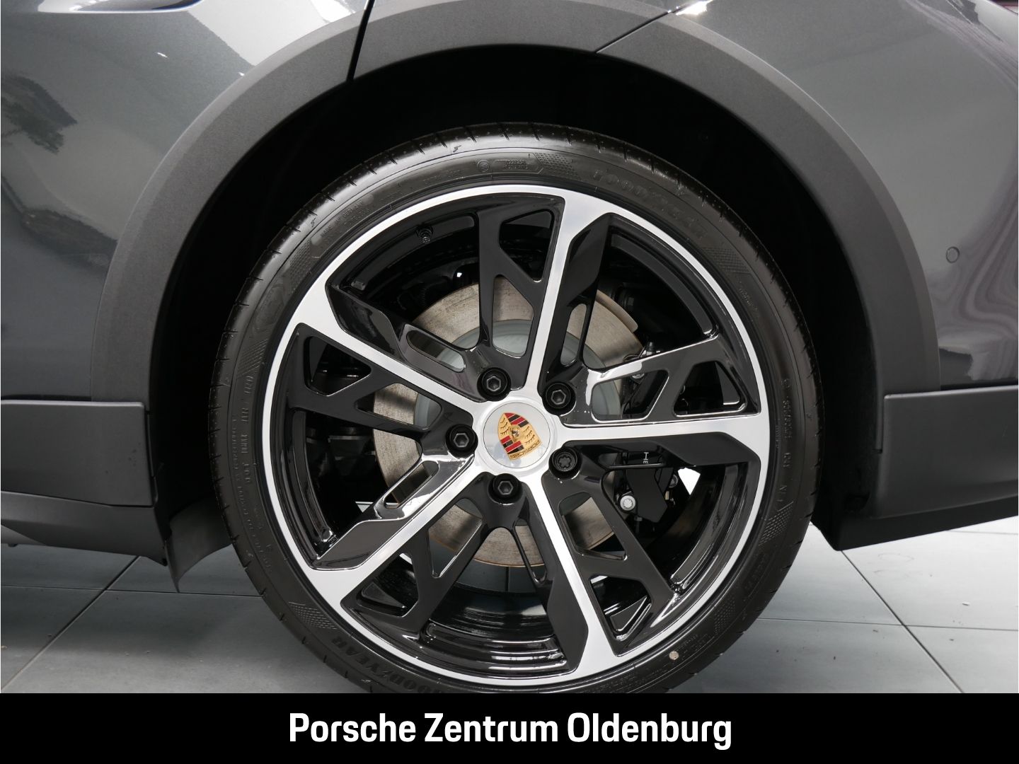 Porsche Taycan 4 Cross Turismo Pano HuD BOSE HuD InnoDri