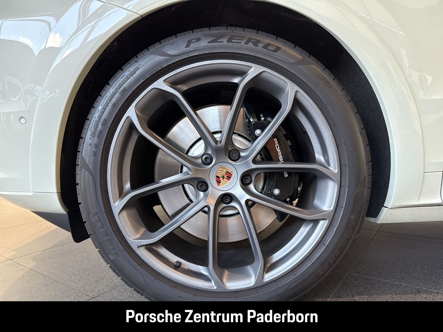 Porsche Cayenne GTS Coupe PTS Leichtbau-Carbon-Paket