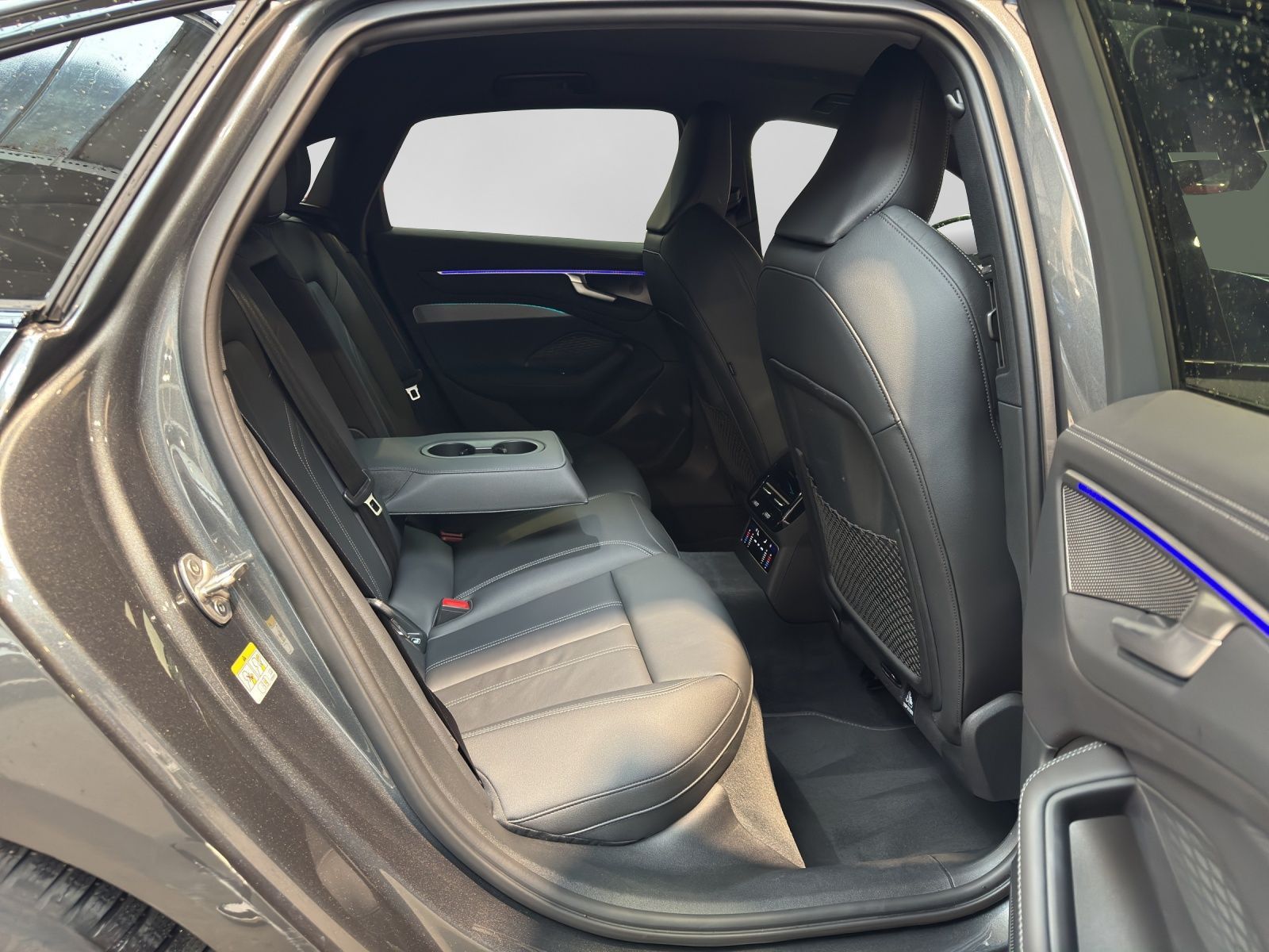 Audi A6 Limousine TFSI Q 2x S LINE BuO MATRIX 360 AHK