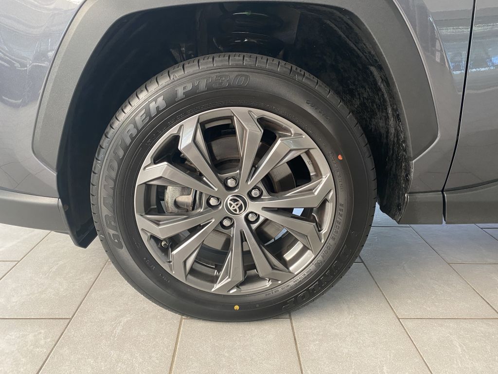 Toyota RAV 4 2.5 4x4 Hybrid - Samsaru's Car Outlet