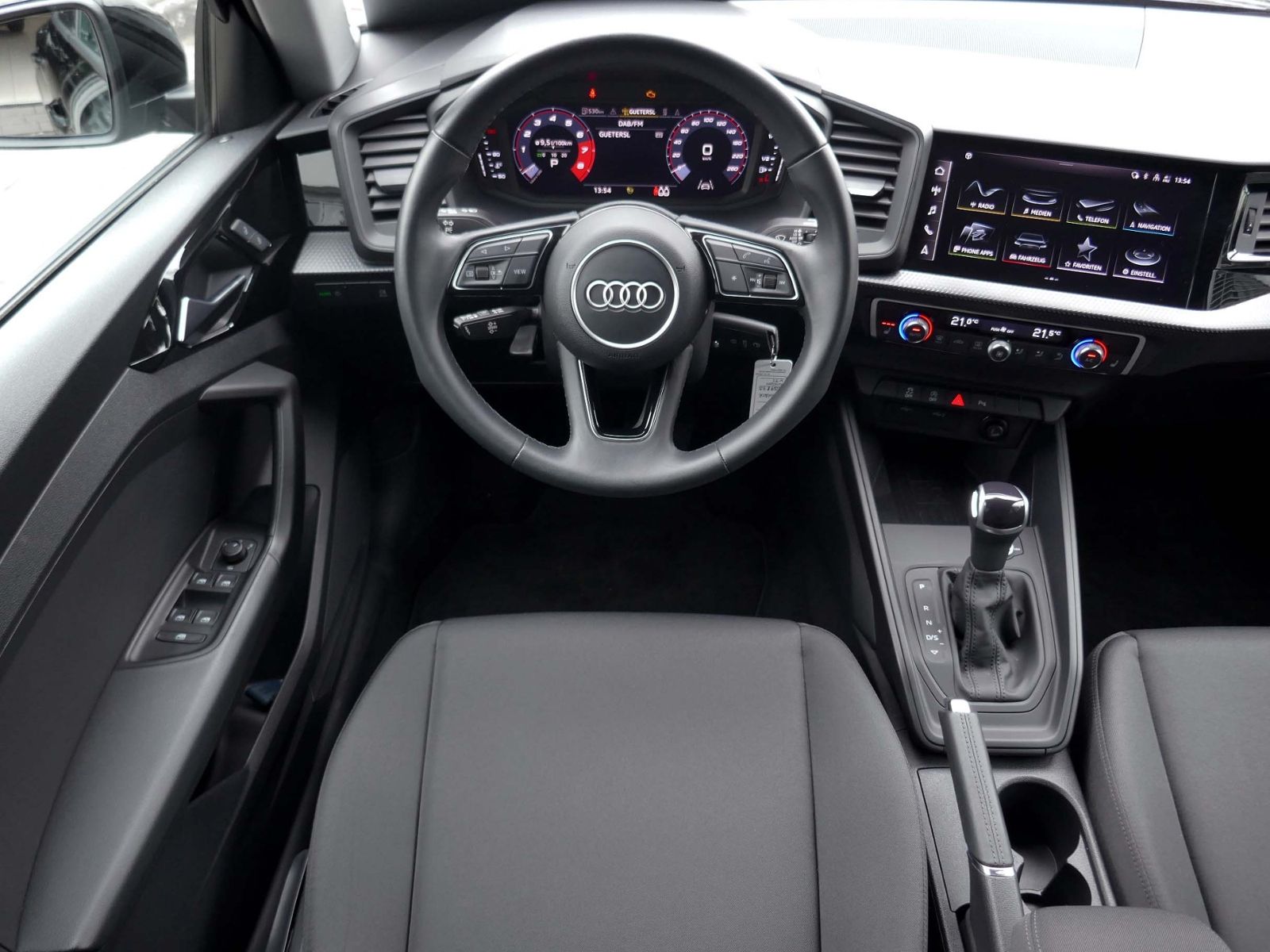 Audi A1 25 Spb. 1.0 TFSI S-tronic | RFK GRA Navi