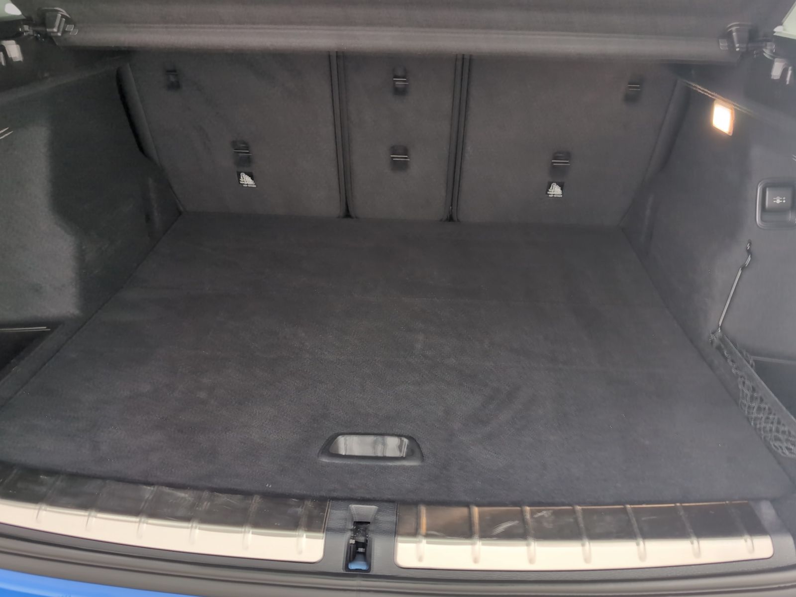 BMW X1 xDrive20i M Sport - Samsaru's Car Outlet