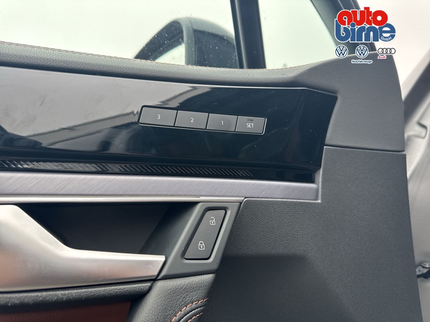 Volkswagen Touareg 3.0 V6 TDI R-Line 4Motion Sportpaket HUD