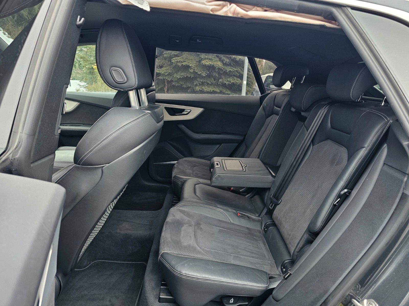 Audi Q8 45TDI quattro S-LINE Mild Hybr LEICHER UNFALL
