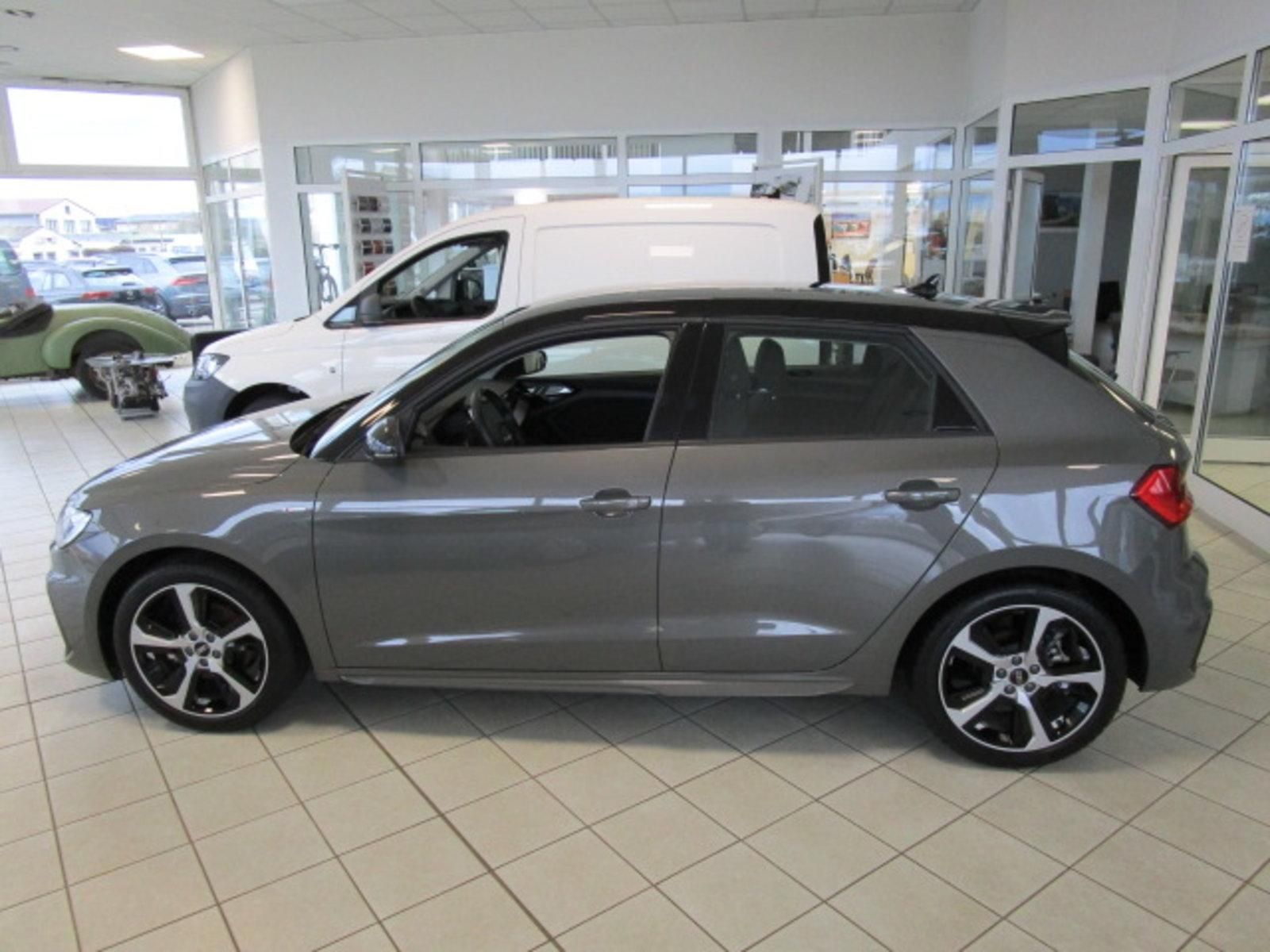 Audi A1 Sportback 30 TFSI S line - Samsaru's Car Outlet