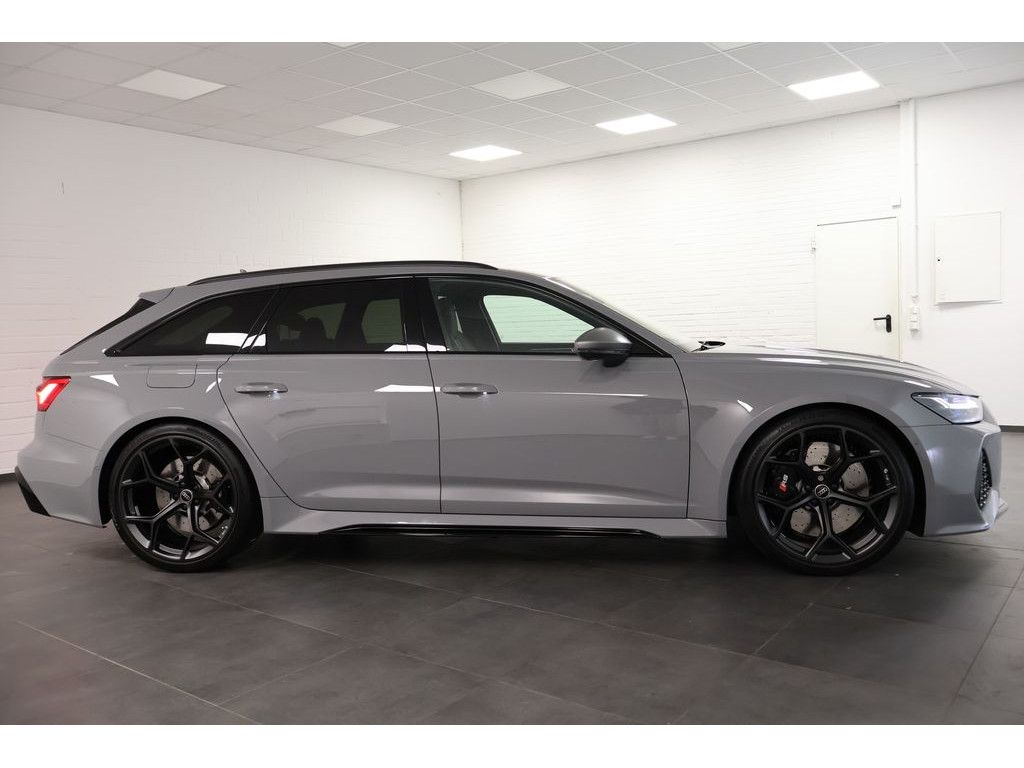 Audi RS 6 Avant 4.0 TFSI quattro performance Navi,Mat