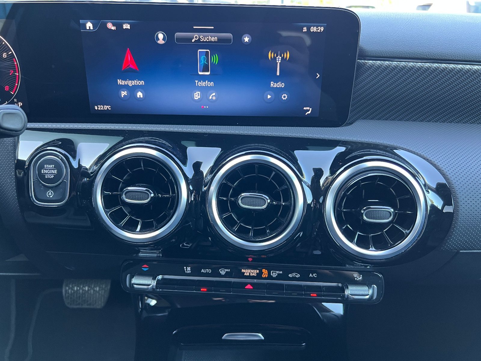 Mercedes-Benz A 180 PROGRESSIVE - Samsaru's Car Outlet
