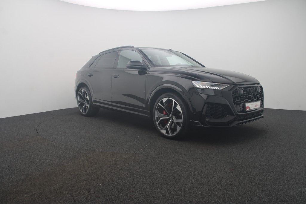 Audi RSQ8 4.0 TFSI quattro . Matrix Navi B&O AHK ACC