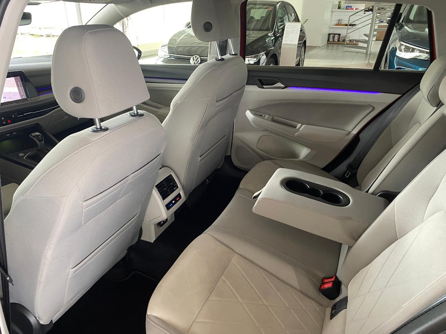Volkswagen Golf Variant Style 2.0l TDI - Samsaru's Car Outlet