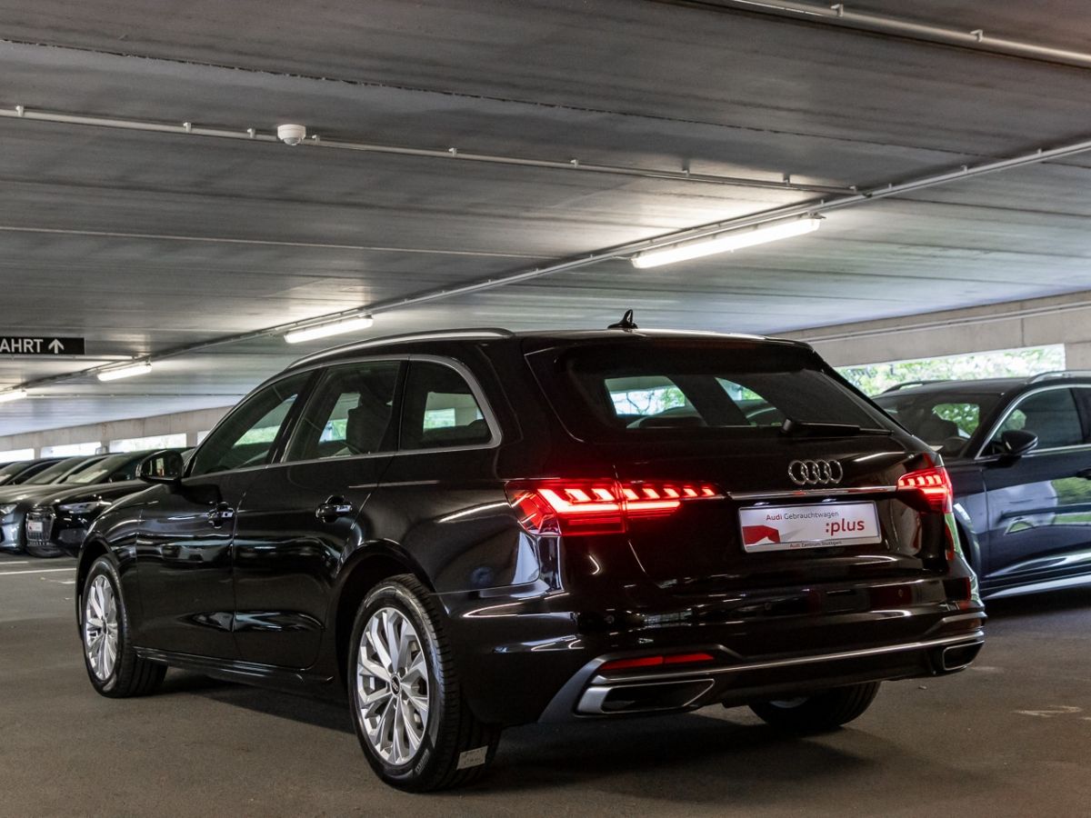 Audi A4 Avant 35 TDI advanced S line - Samsaru's Car Outlet
