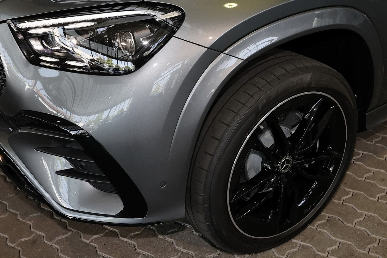 Mercedes-Benz GLE 450 d 4M AMG Distr+360°+M-LED+AHK+Distro+HUD