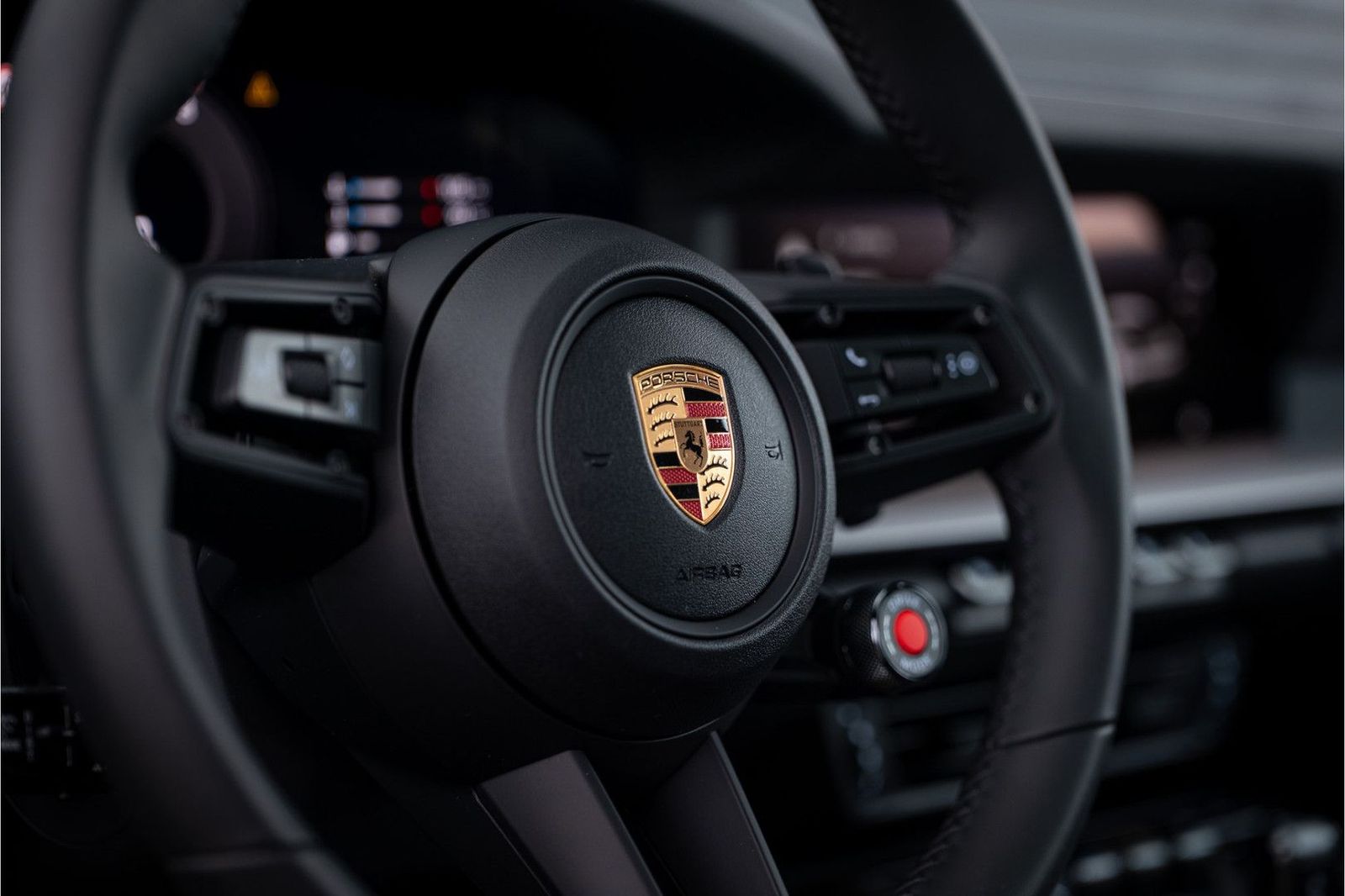 Porsche 992 3.0 Carrera - Samsaru's Car Outlet