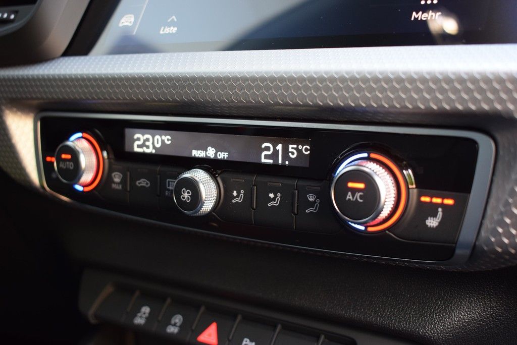 Audi A1 Sportback 30 TFSI S-line - Samsaru's Car Outlet