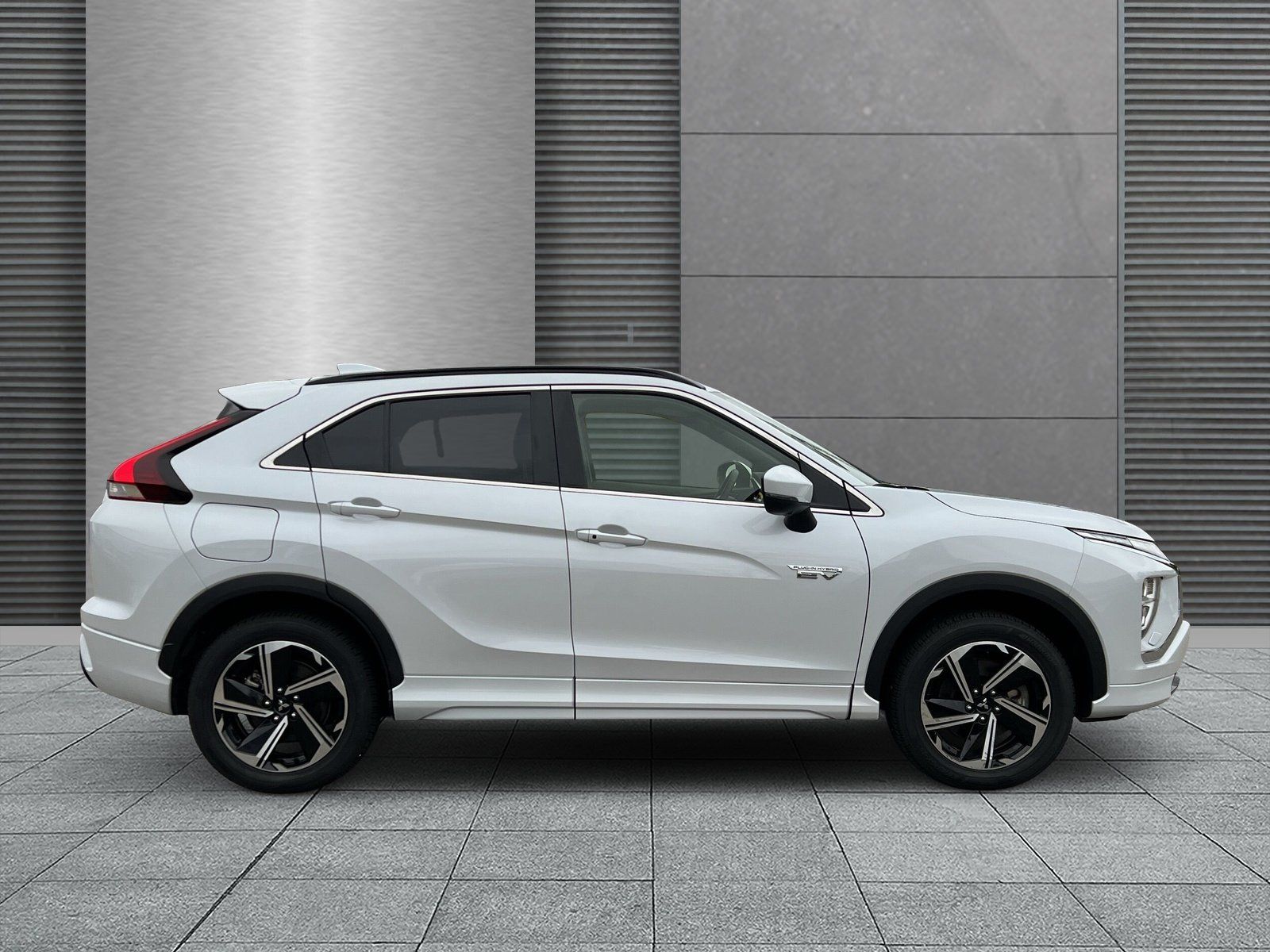 Mitsubishi Eclipse Cross Plug-In Hybrid PHEV Plus Select GJ