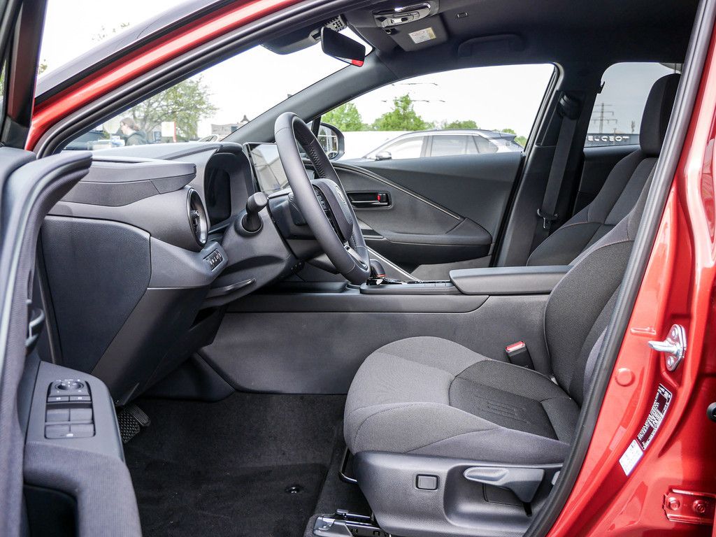 Toyota C-HR 2.0 Plug-In Hybrid Teamplayer Technik Paket