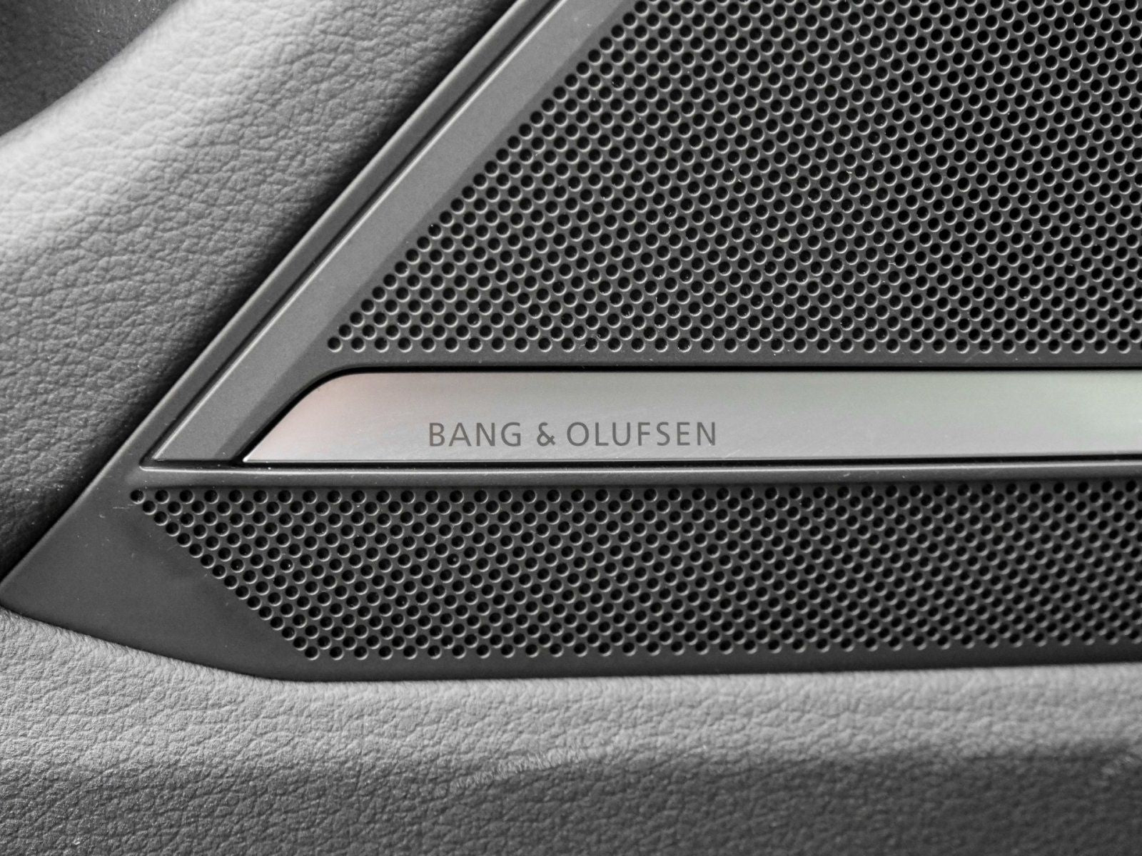 Audi A6 Avant 40 TDI quattro - Samsaru's Car Outlet