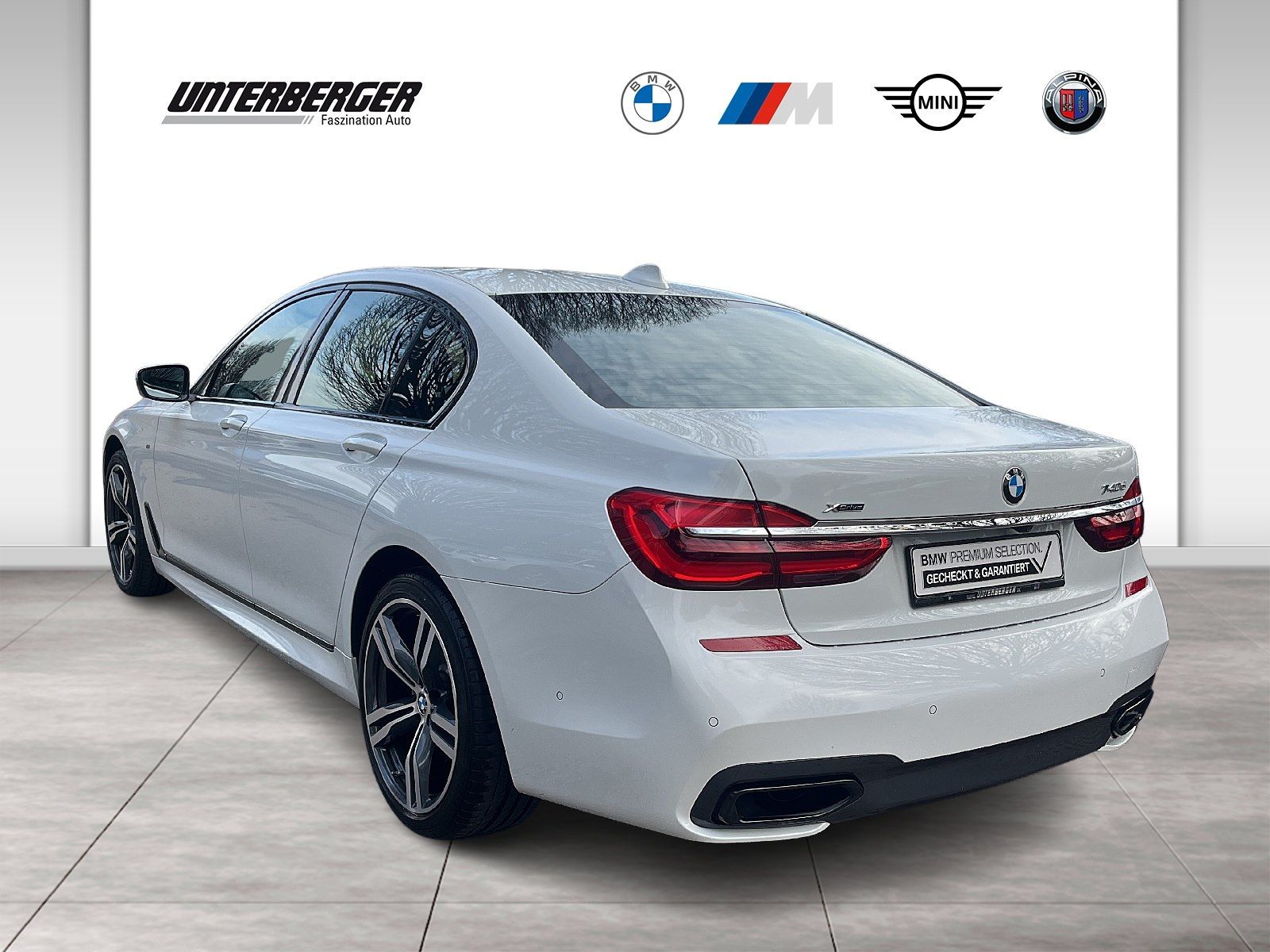 BMW 740d xDrive Limousine M Sportpaket Head-Up DAB