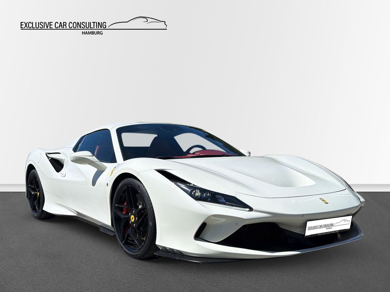 Ferrari F8 Spider*Carbon*Lift*Display*CAM*el Seats