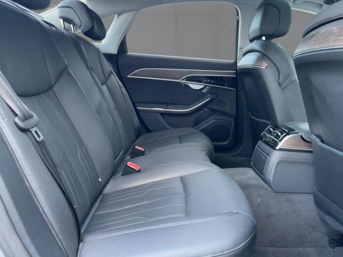Audi A8 55 TFSI QU - Samsaru's Car Outlet