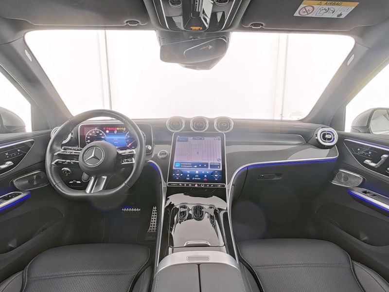 Mercedes-Benz GLC 300 4M AMG Line 2x MBUX+Led+Pano+AHK+Distro