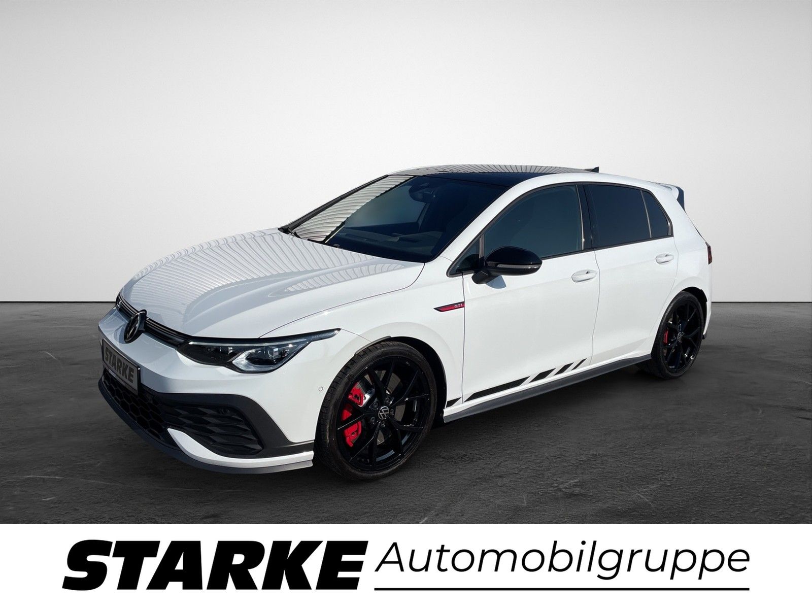 Volkswagen Golf GTI Clubsport 2.0 TSI DSG Black Style  Head