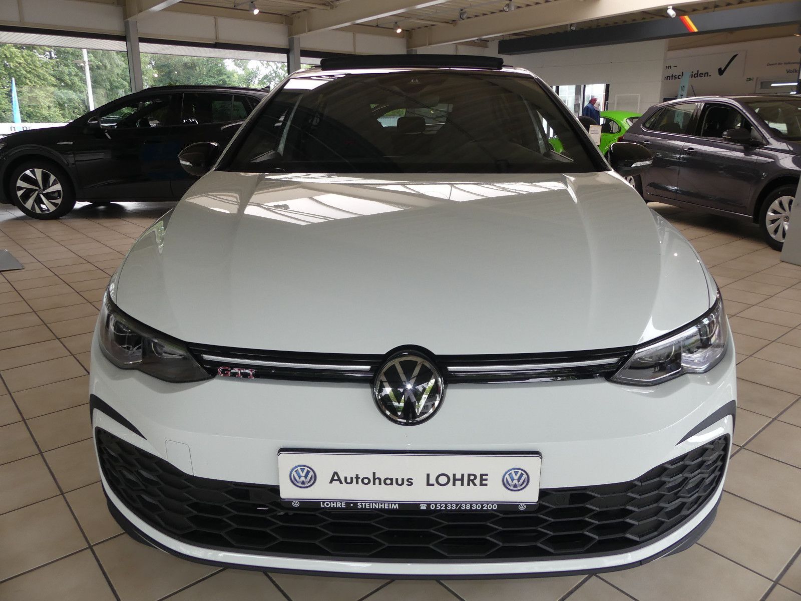 Volkswagen Golf VIII 2.0 TSI GTI - Samsaru's Car Outlet