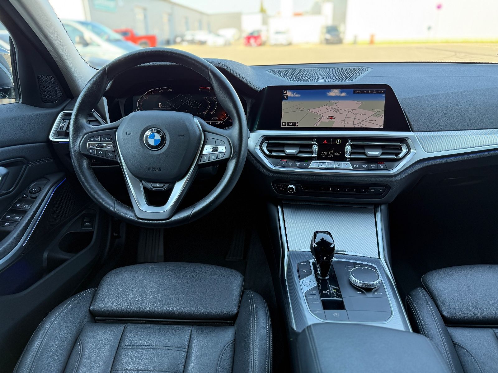 BMW 320 d xDrive LUXURY - Samsaru's Car Outlet