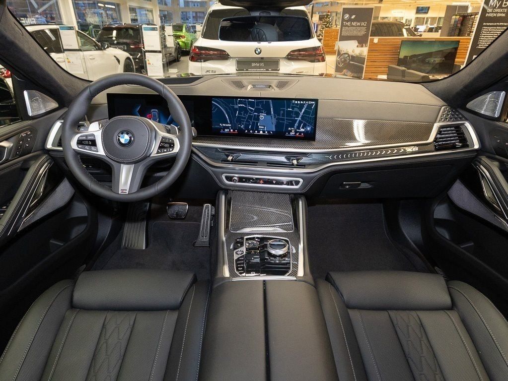 BMW X6 xDrive40d MSportPro PANO AHK SHZ PAProf 22"