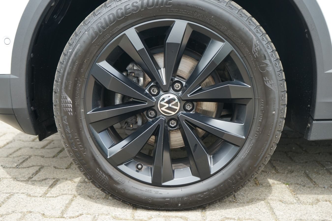 Volkswagen T-Roc 1.5TSI Style - Samsaru's Car Outlet