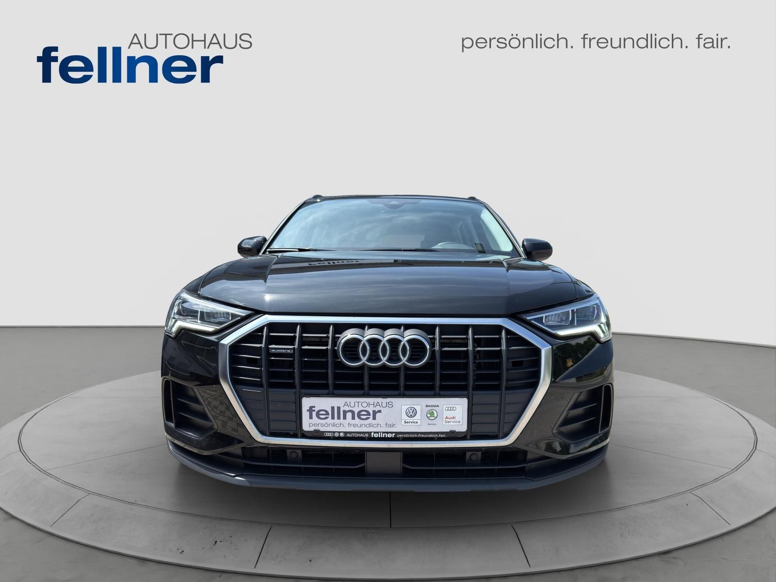 Audi Q3 35 TDI quattro - Samsaru's Car Outlet