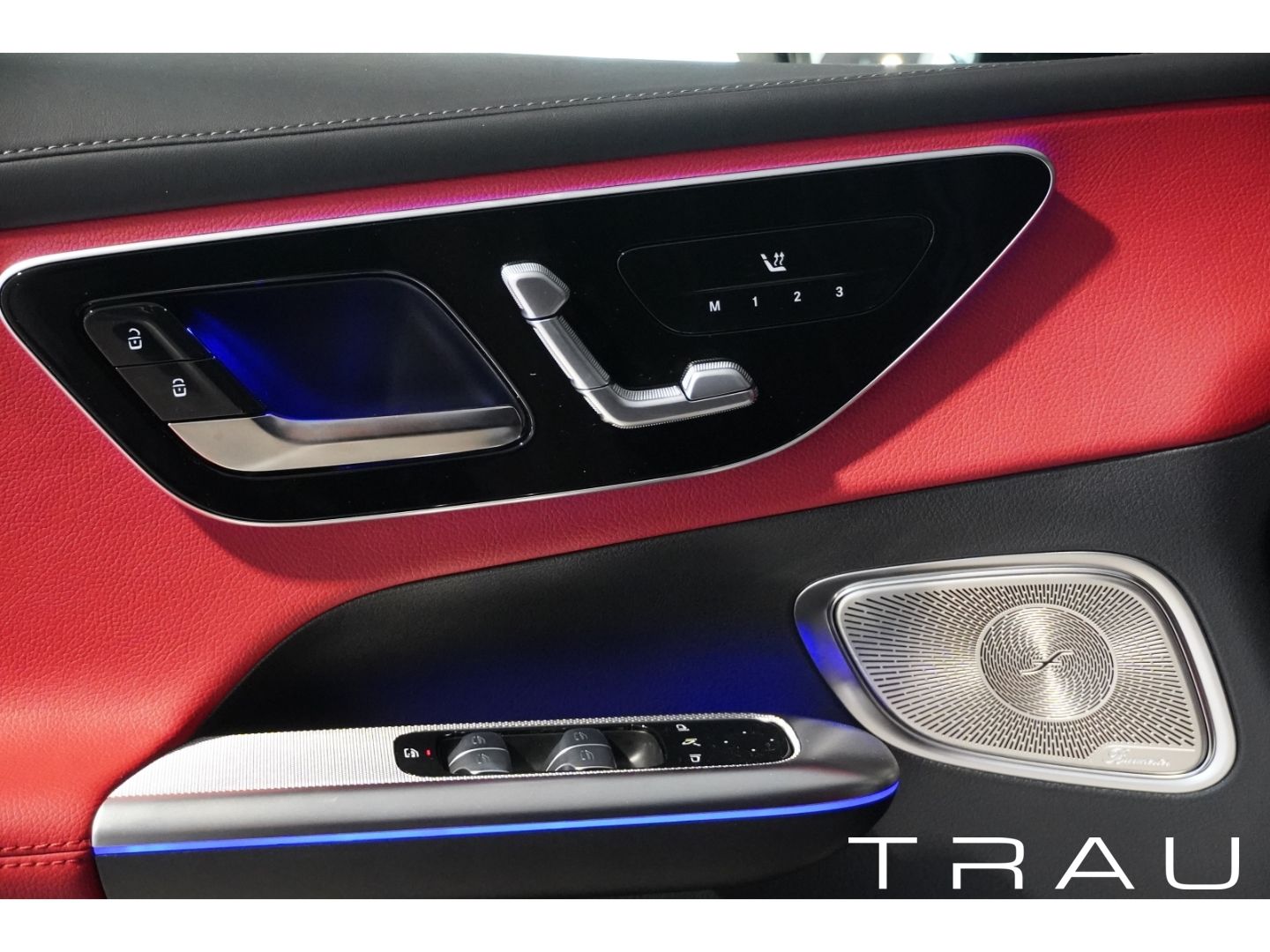 Mercedes-Benz GLC 220 d AMG Coupe Pano Luft HUD AHK 4Radlenkun