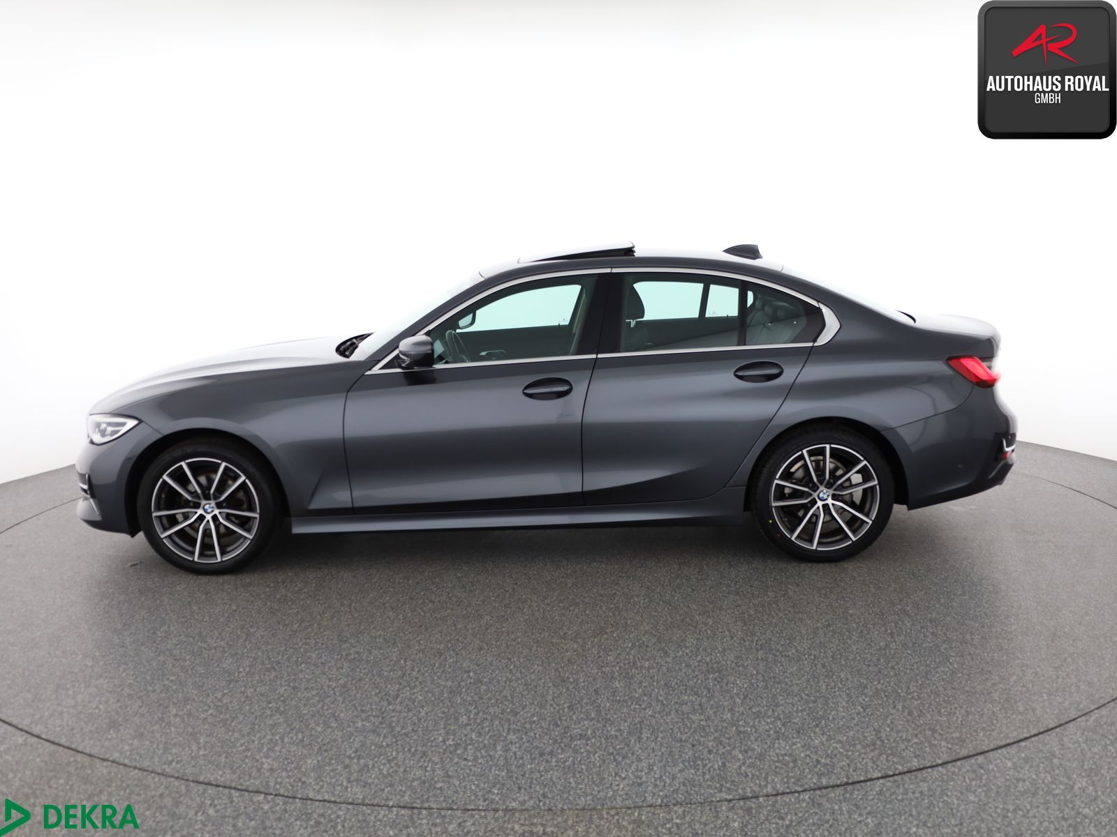 BMW 320 d xDrive LUXURY LINE GLASDACH,ACC,KAMERA,18Z