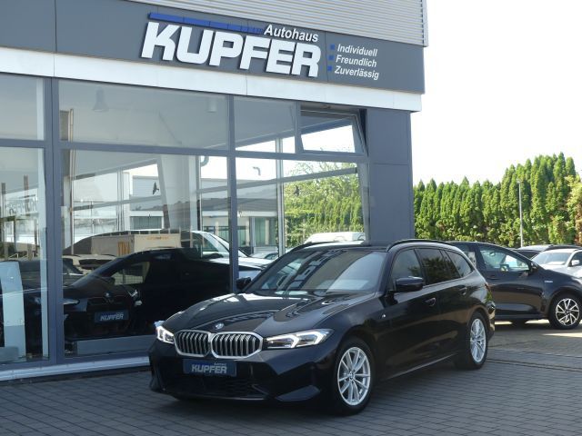 BMW 320 i Tour M Sportp. AHK°ACC°-HIFI°AdLED°Akustik