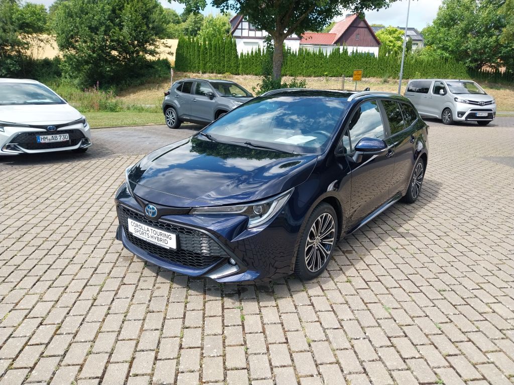 Toyota Corolla 2.0 Hybrid Touring Sports - Samsaru's Car Outlet